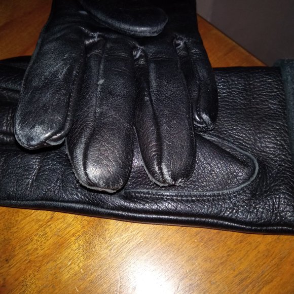 Roots Leather Gloves - Picture 8 of 8